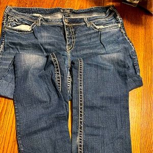 EUC Silver Jeans size 22 long